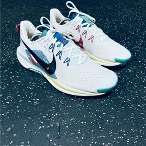Nike Pegasus Trail 5 Size 11.5